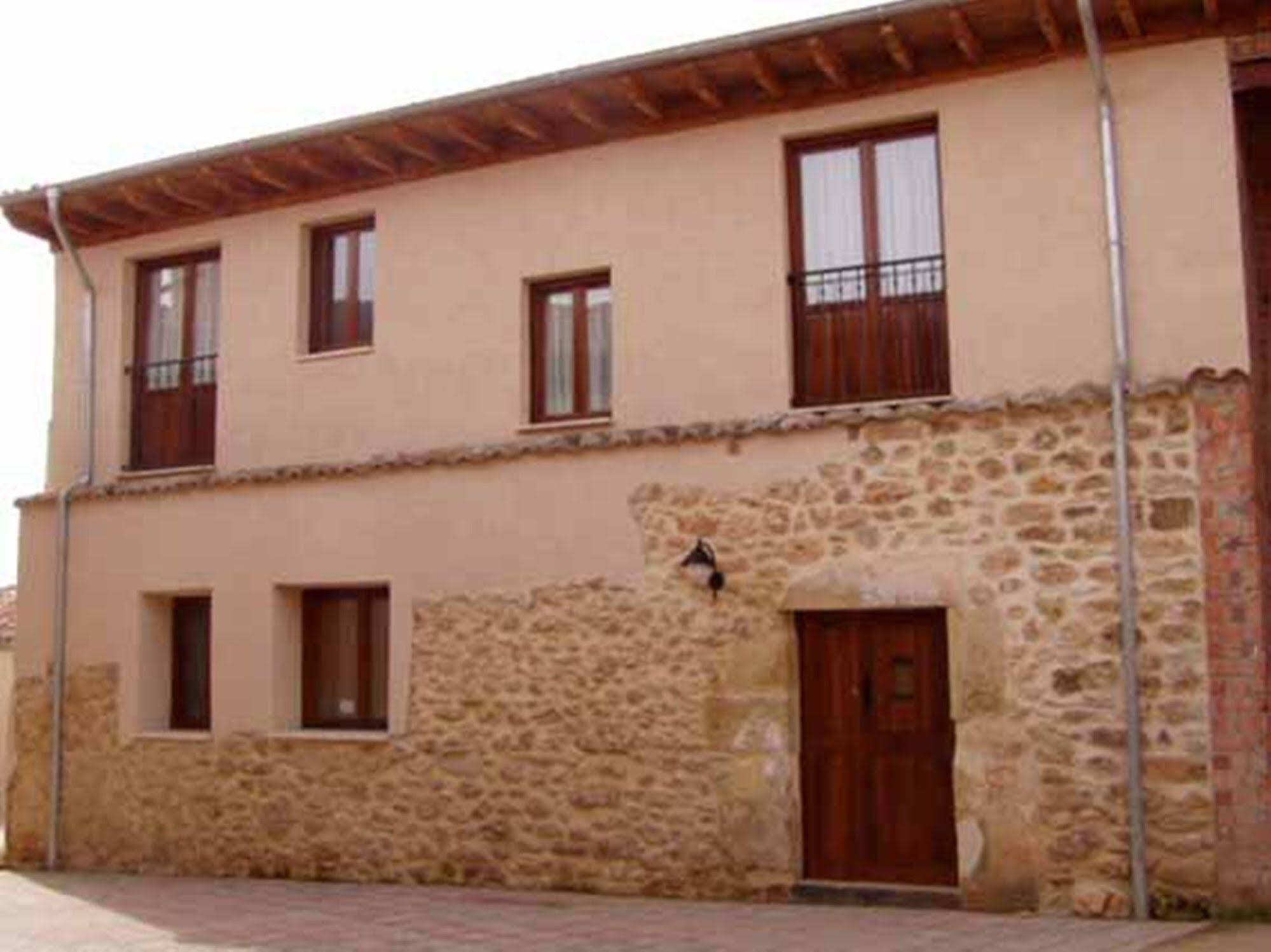 Hotel Rural Fuente Del Val Prádanos de Ojeda المظهر الخارجي الصورة